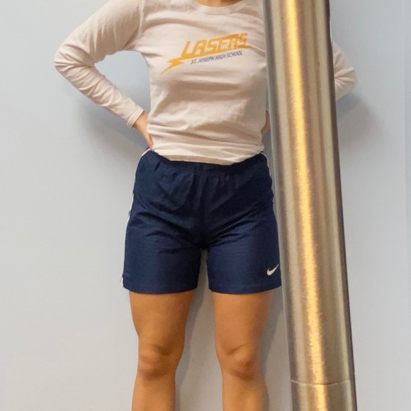 Nike soccer shorts - Picture 2 of 2